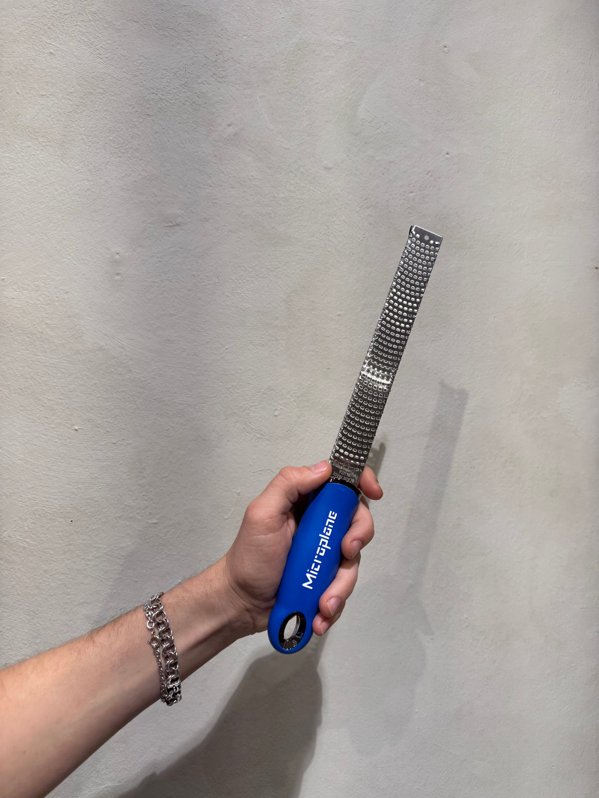 Microplane Premium Classic zester in blue