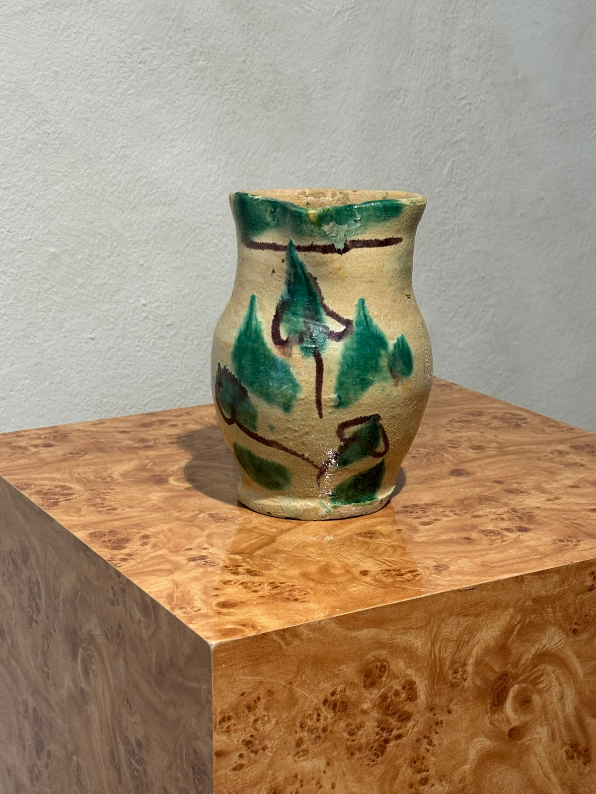 Burgio ceramic jug