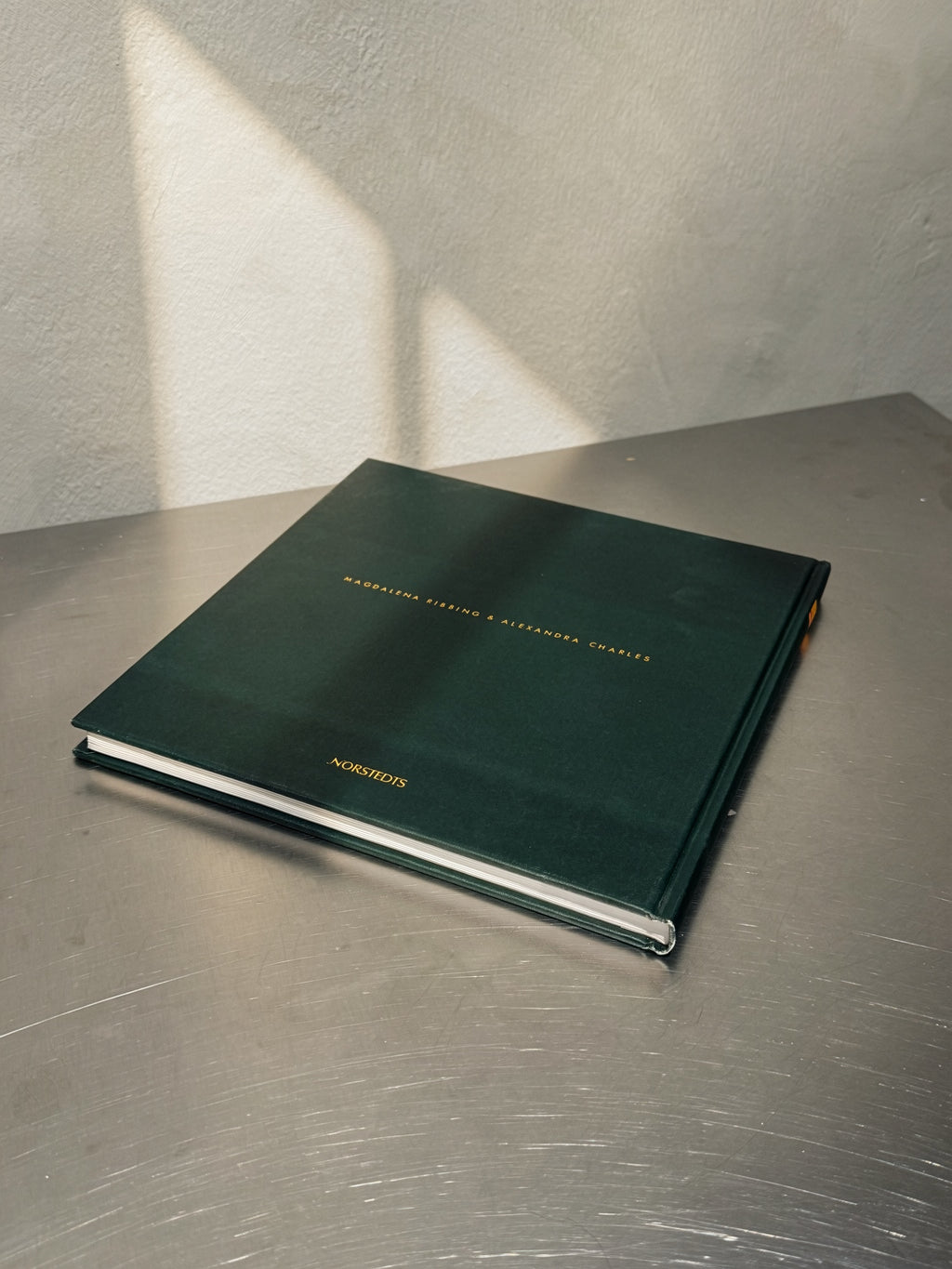 Festboken, back cover